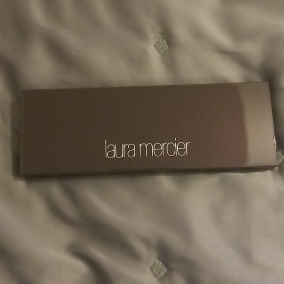 Laura Mercier Eye Colour Quartet Palette - Picture 2 of 2